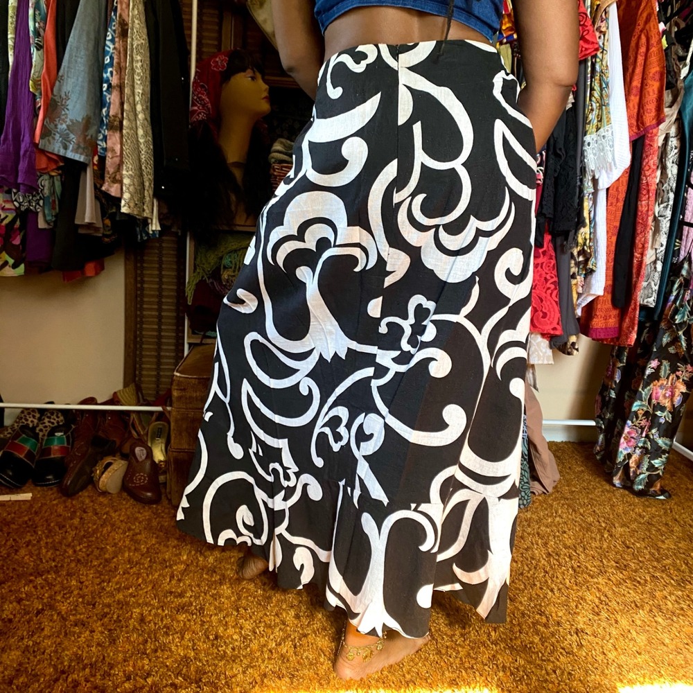 Plus Size Maxi Skirt 3X 4X Vintage 26/28 Black White Whimsical Earthy Boho Chic